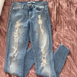 KanCan ripped skinny jeans!!